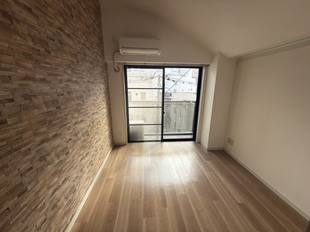 フレスコ京橋の居間・リビング