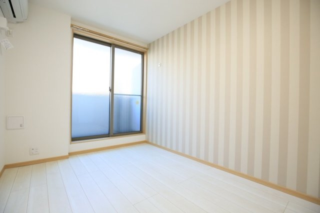 リキュー王子神谷の居間・リビング