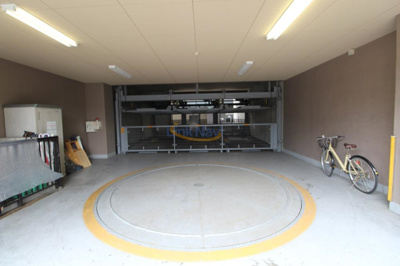 【駐車場】 | リーガル天神橋