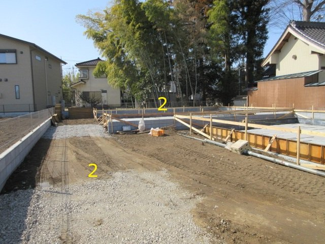 【仲介手数料無料】新築戸建　鳩山町今宿503-3（全2棟）の前面道路含む現地写真