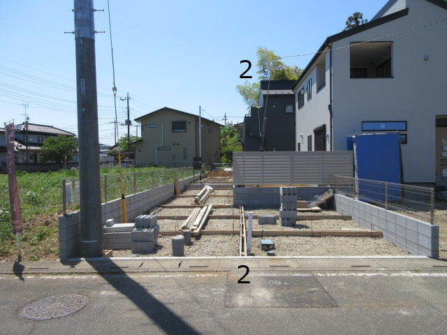 【仲介手数料無料】新築戸建　鳩山町今宿503-3（全2棟）の前面道路含む現地写真