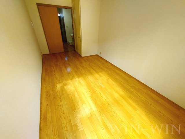 ビバ花田 Aの居間・リビング