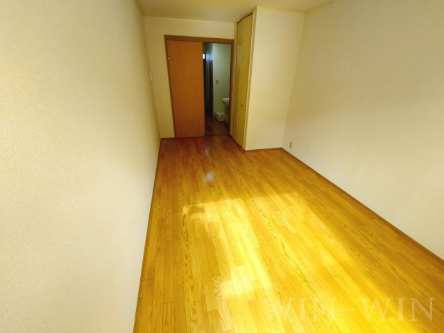 ビバ花田 Aの居間・リビング