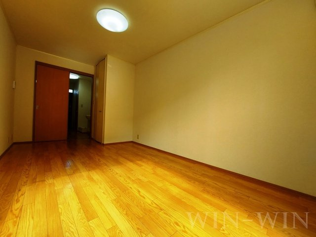 ビバ花田 Aの寝室