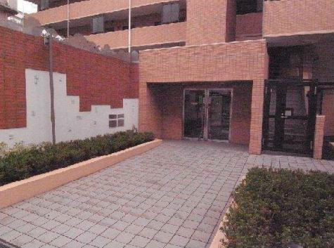 アイル313のエントランス