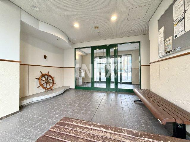 横浜市西区平沼１丁目の賃貸マンションのロビー