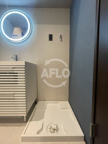 ブエナビスタ梅田イーストのその他共用部分|ブエナビスタ梅田イースト　洗濯機置場