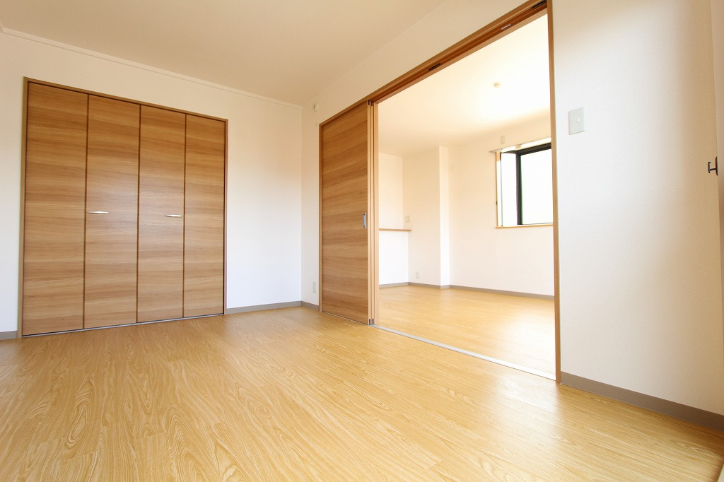 エスパッソ白沢の洋室