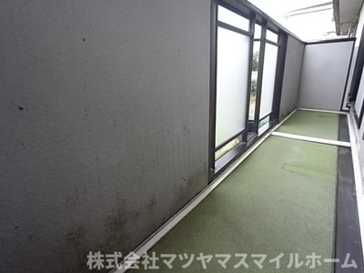 【バルコニー】 | サンビレッジ岩井G棟