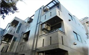 ロイヤルクレスト弥生の画像