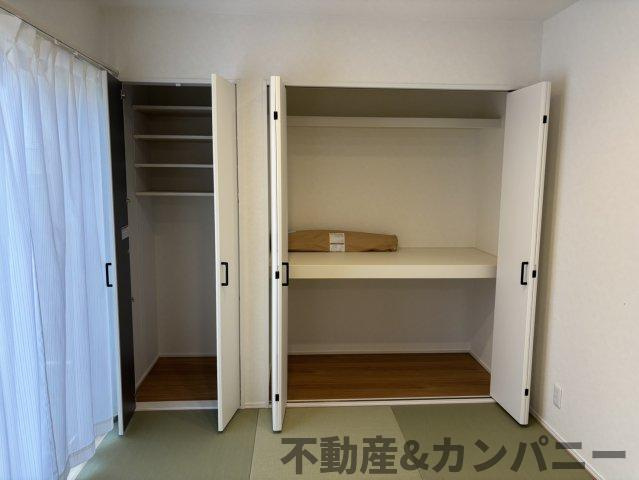 LAVIE土居田2503A　松山市土居田町の新築戸建の収納|小物を収納するのに便利です