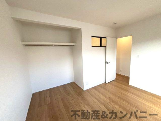LAVIE土居田2503A　松山市土居田町の新築戸建の洋室|落ち着いた色調の洋室です
