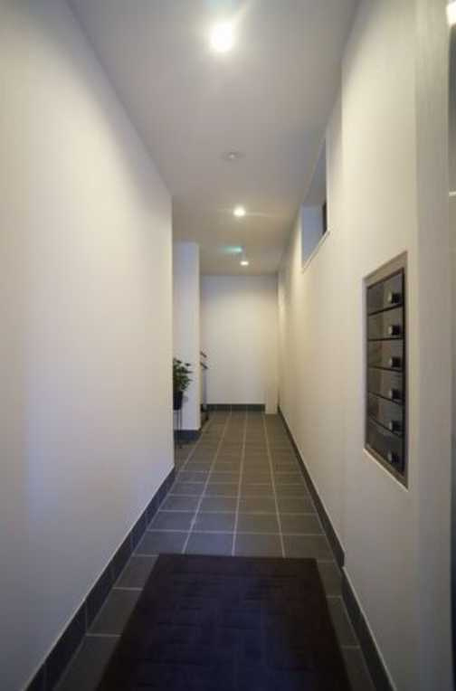 Plumier高樹町　高遮音床システム　シャーメゾン　オートロックのロビー