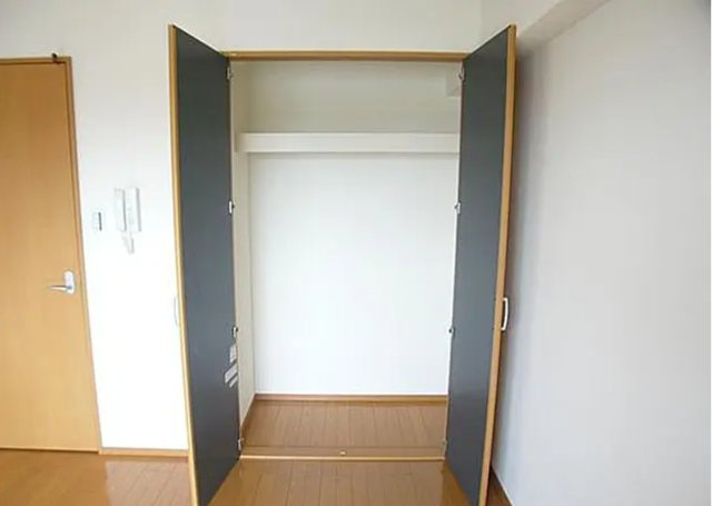 ★ポータル未掲載★　【ティムール九条】京都市南区1棟投資マンションの収納