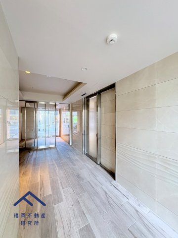 オープンレジデンシア高宮アベニューのエントランス