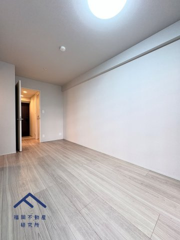 オープンレジデンシア高宮アベニューの洋室