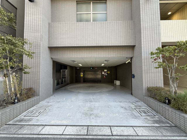 天王洲デュープレックスの駐車場