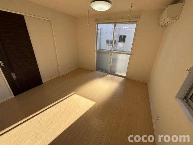 エスポワール２１の居間・リビング