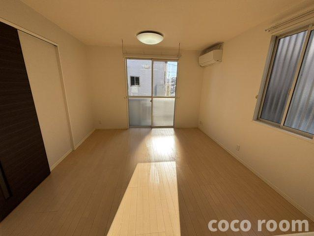 エスポワール２１の居間・リビング