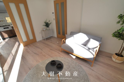 【居間・リビング】 | 綾瀬市上土棚中6丁目　中古戸建て【仲介手数料無料】 | 海老名市を中心に地域密着で営業♪不動産のことなら「大樹不動産」へ