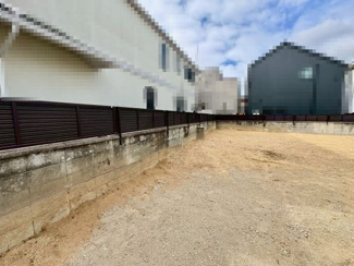 【その他】 | 前面道路は約5.7ｍと広々♪運転な苦手な方でも安心♪