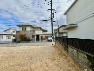 【周辺】 | 【建築のご提案が可能です】どんな家を建てる事ができるのだろう？と感じたらイエストアへご相談を！イエストアスタッフが設計士と共にご希望に沿った間取りをご提案を致します♪