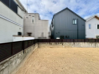 【周辺】 | 開放感ある整形地ですので、建築プランも立てやすく、夢も広がりますね。