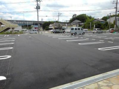 【駐車場】 | 香芝市今泉店舗・事務所（ロードサイド）B棟