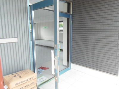 【エントランス】 | 香芝市今泉店舗・事務所（ロードサイド）B棟
