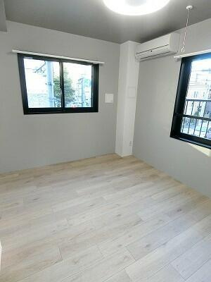 【居間・リビング】 | 東陽フラッグ | 以下１号室 