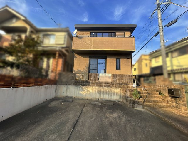 箕面市箕面３丁目　中古戸建
