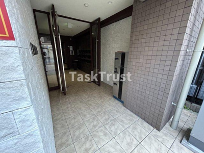 【エントランス】 | CIFI大阪天満