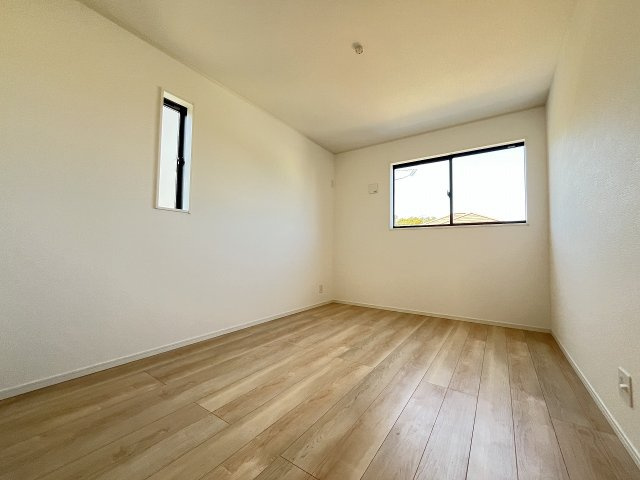 【子供部屋】 | 福岡市南区長住7丁目第9　2号棟（全2棟）【仲介手数料無料・0円】 | 施工例。施工例は完成時と異なる場合があります。