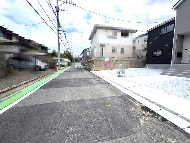 【その他】 | 福岡市南区長住7丁目第9　2号棟（全2棟）【仲介手数料無料・0円】 | 現地写真。前面道路です。