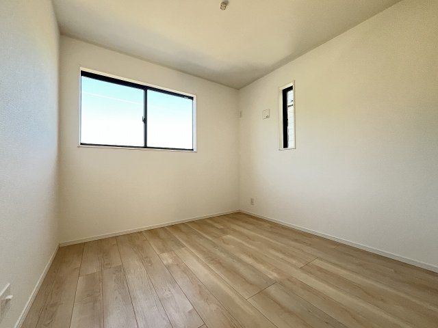 【子供部屋】 | 福岡市南区長住7丁目第9　2号棟（全2棟）【仲介手数料無料・0円】 | 施工例。施工例は完成時と異なる場合があります。