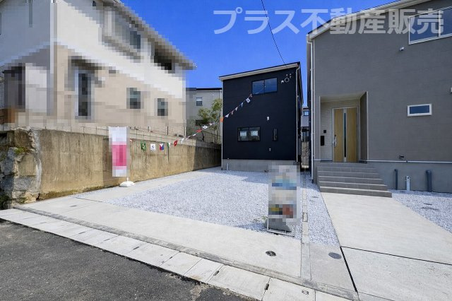 【外観】 | 福岡市南区長住7丁目第9　2号棟（全2棟）【仲介手数料無料・0円】 | 現地写真。プラス不動産販売なら、現場の全ての棟をまとめてご見学頂けます。