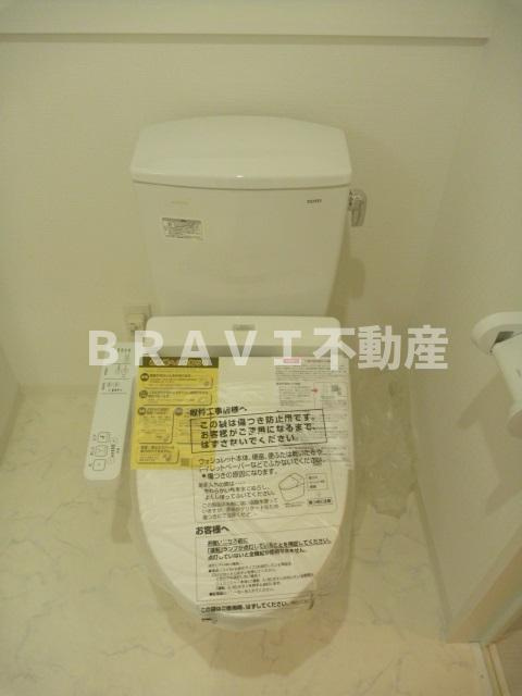 JPレジデンス大阪城東Ⅱ　BRAVI不動産のトイレ|【JP　RESIDENCE大阪城東Ⅱ】シンプルで使いやすいトイレです