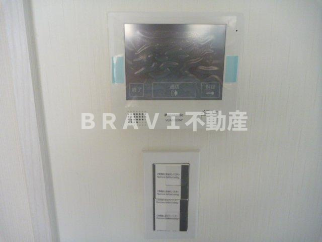 JPレジデンス大阪城東Ⅱ　BRAVI不動産のセキュリティ|【JP　RESIDENCE大阪城東Ⅱ】モニター付インターホン
