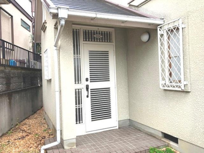 【エントランス】 | 光陽台１丁目戸建 | 毎日通るエントランスはこのようになっています