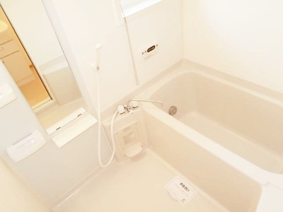 【浴室】 | メゾンブリアン | 日々の暮らしに欠かせないお風呂です