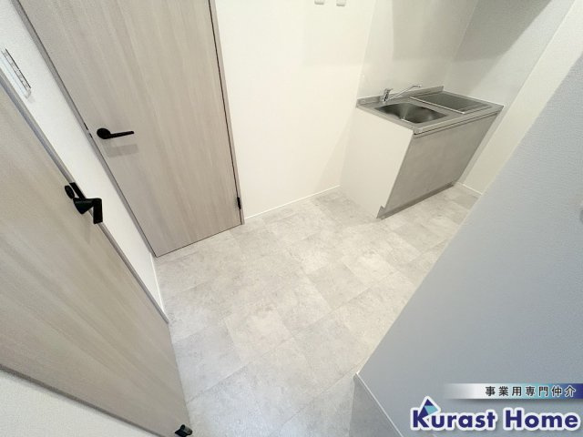 【内装】 | East Garage Place(イーストガレージプレイス)