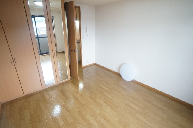 ウィンディヴィレッジの洋室