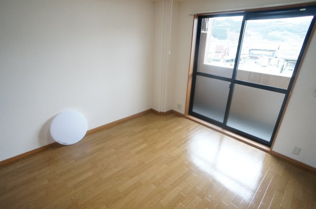 ウィンディヴィレッジの洋室