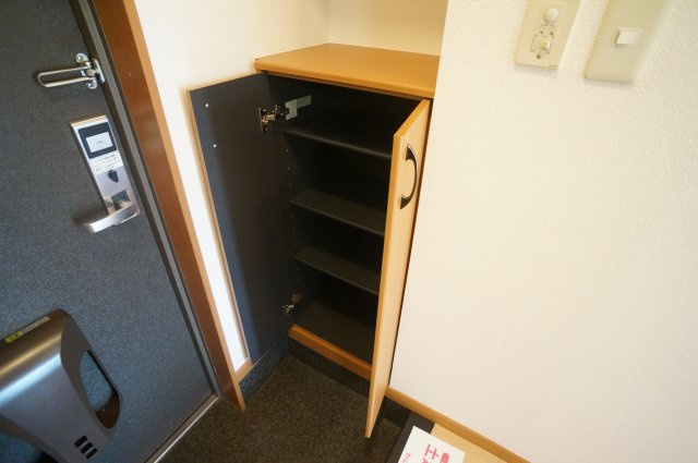 ＴＯＰＩＡの玄関