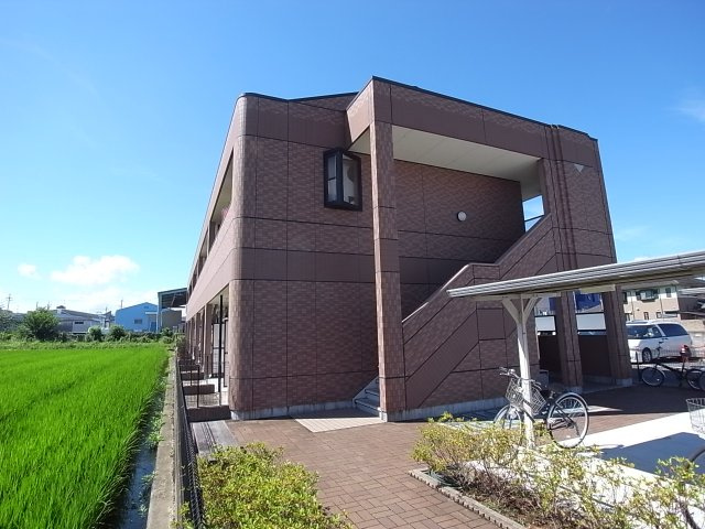 ＴＯＰＩＡの外観