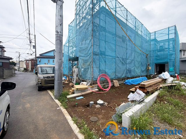 新築戸建　茅ヶ崎市香川1丁目の前面道路含む現地写真