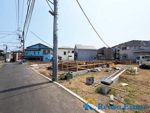 新築戸建　茅ヶ崎市香川1丁目の前面道路含む現地写真