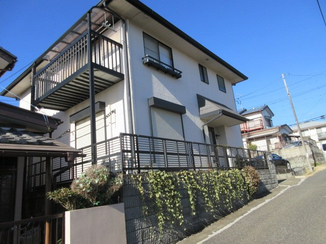 中古戸建　東松山市野田1319-174の前面道路含む現地写真