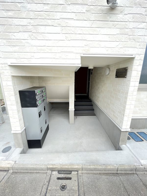 【エントランス】 | LAUREL北小岩