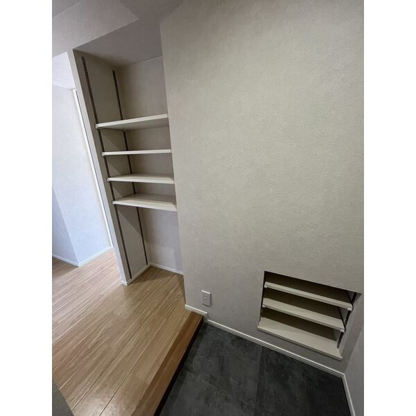 サンヒル上地の玄関